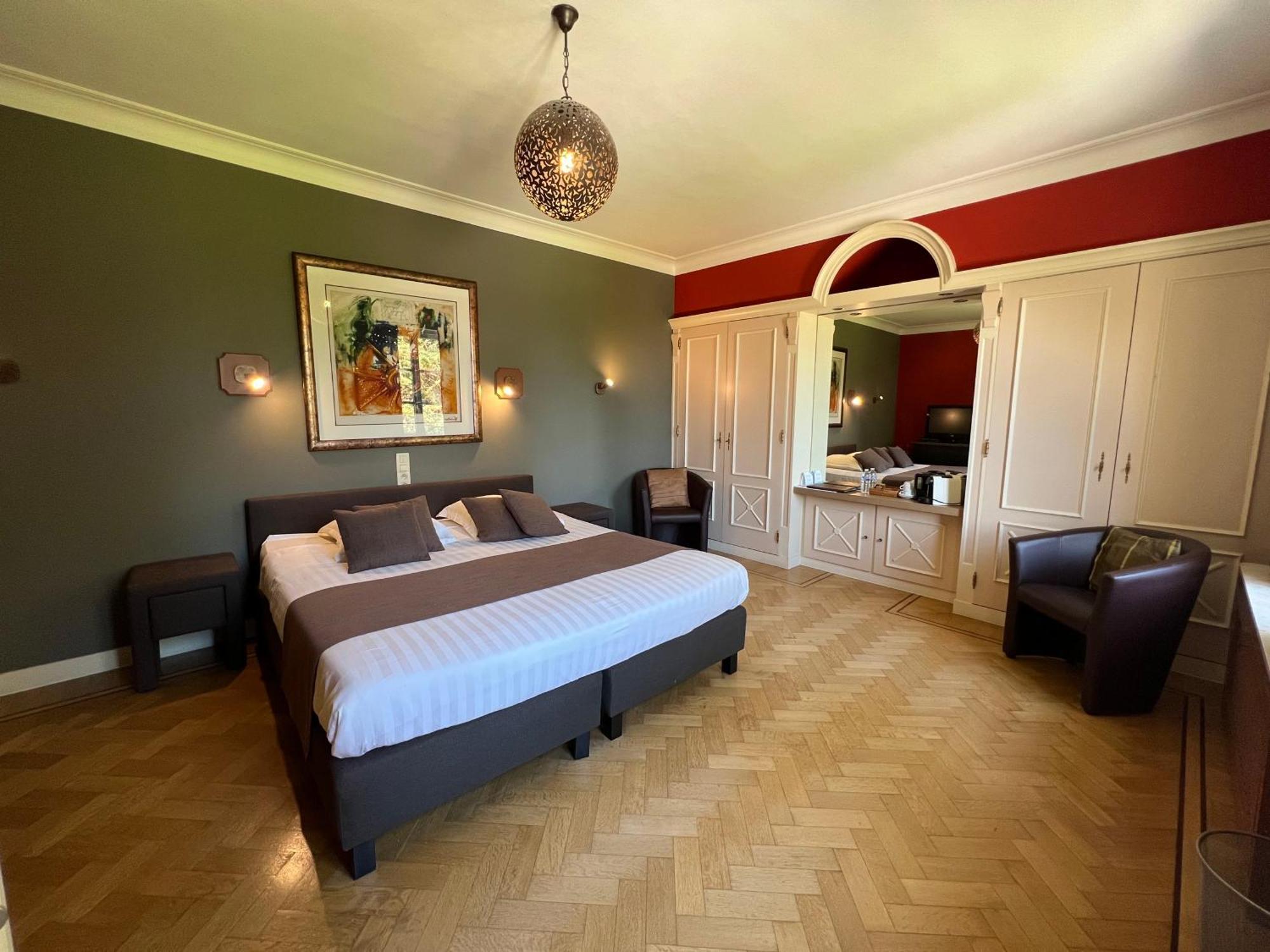 Hotel Fleur De Lys Zedelgem Zewnętrze zdjęcie
