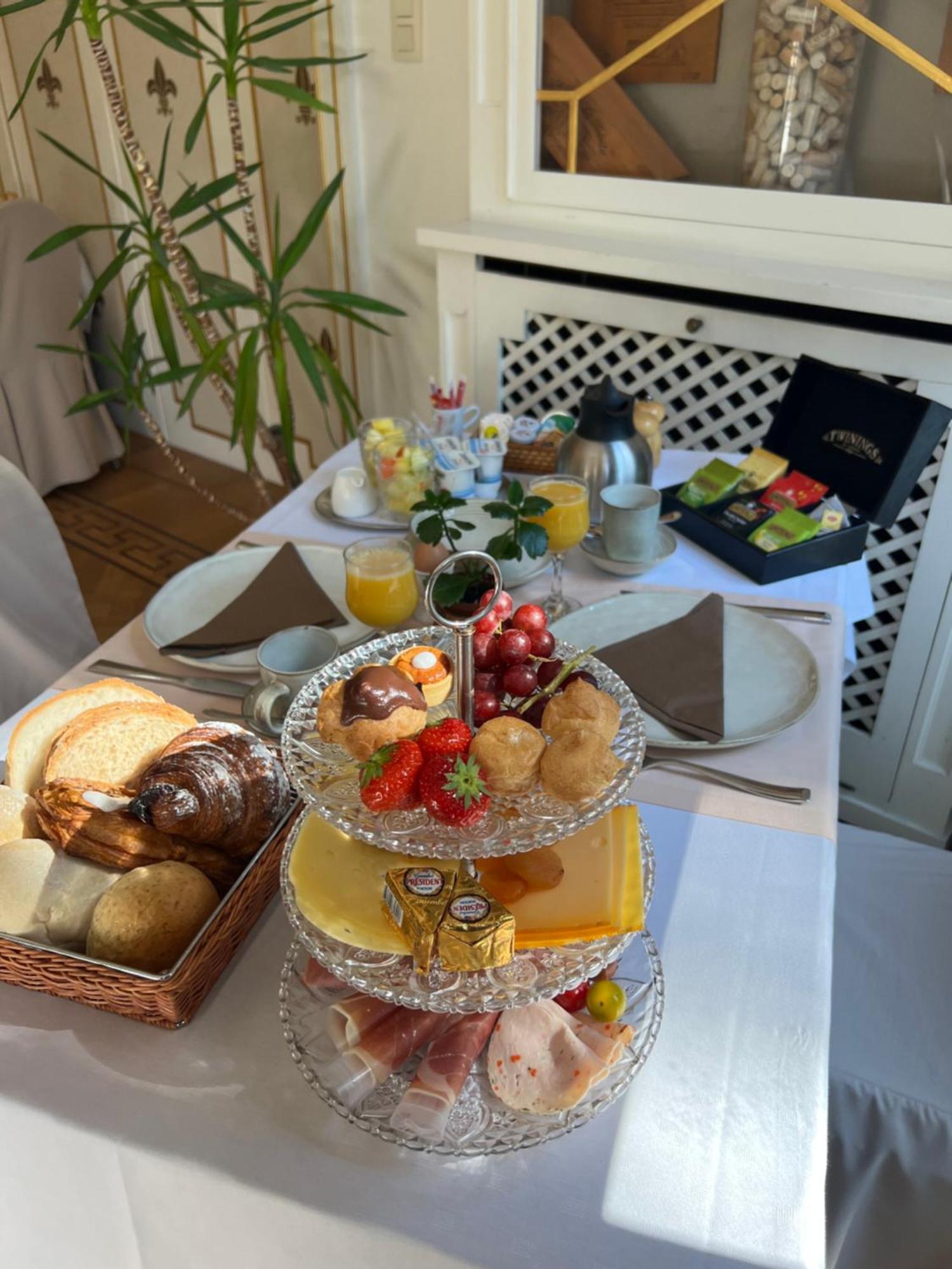 Hotel Fleur De Lys Zedelgem Zewnętrze zdjęcie