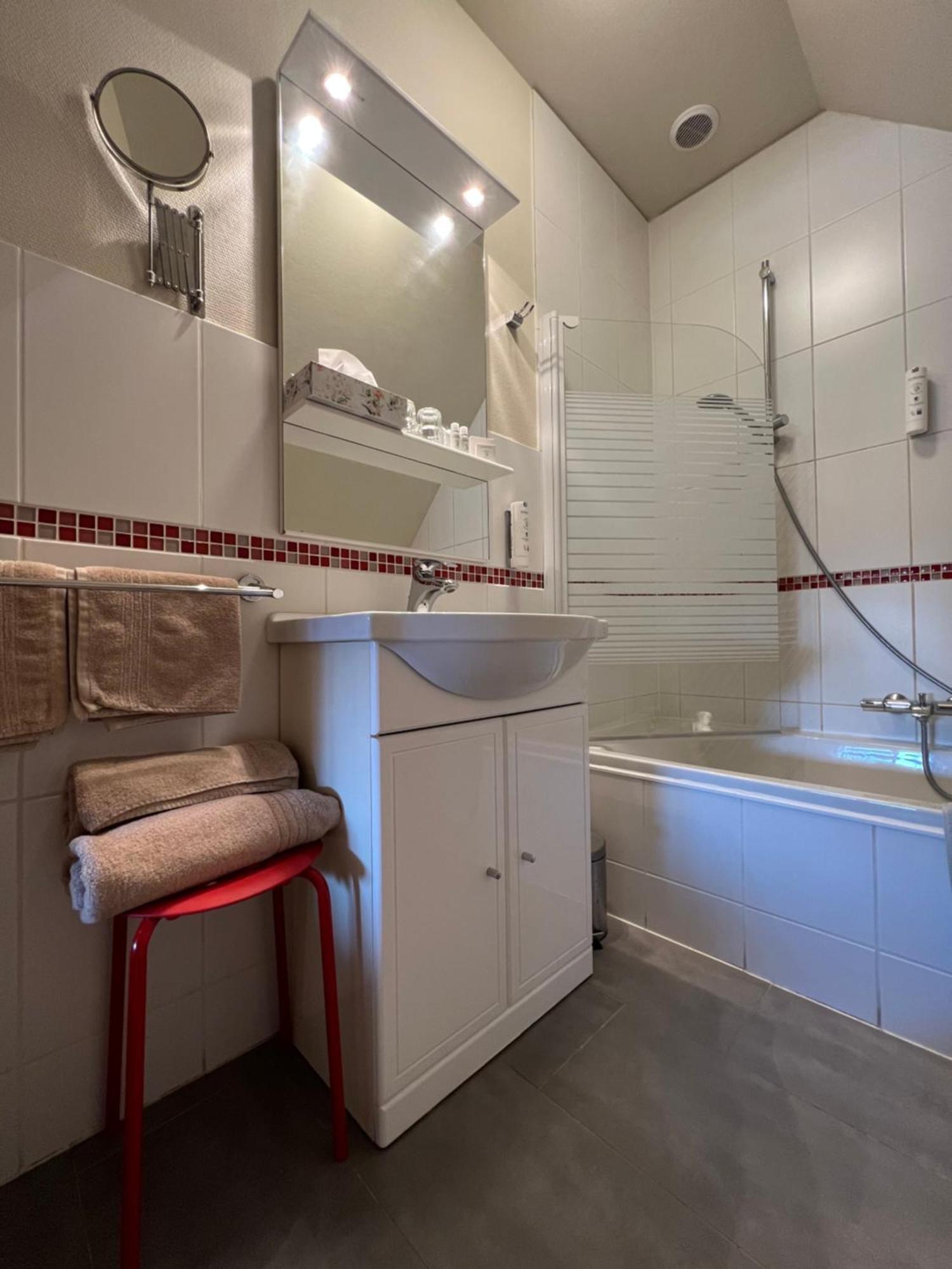 Hotel Fleur De Lys Zedelgem Zewnętrze zdjęcie